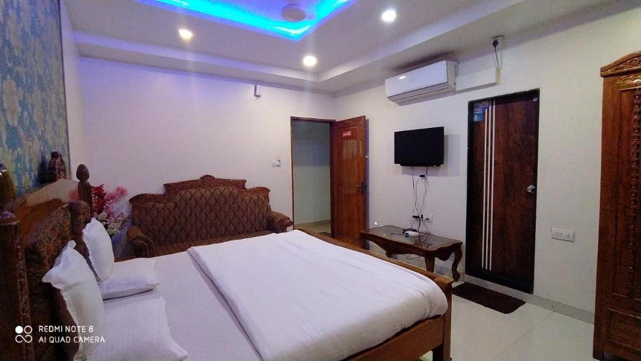Hotel Shalimar Executive, Uran Islampur Peth  Εξωτερικό φωτογραφία